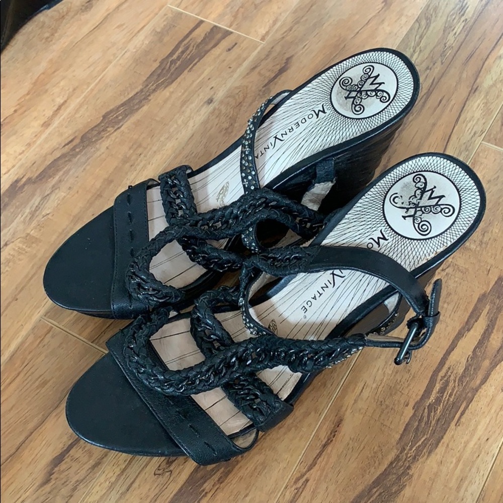 Modern Vintage Black Wedge Sandals